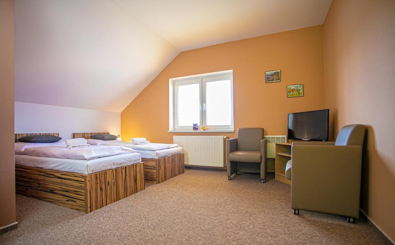 Penzion Vion Plzeň Extérieur photo